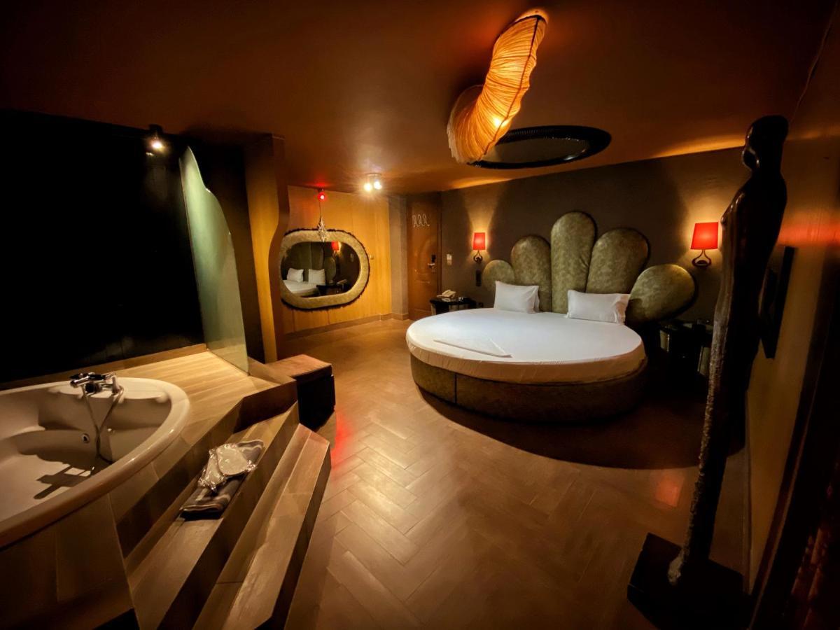 Ruby Rooms Kifisia - Adults Only Афины Экстерьер фото