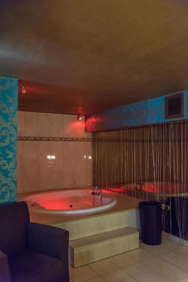 Ruby Rooms Kifisia - Adults Only Афины Экстерьер фото