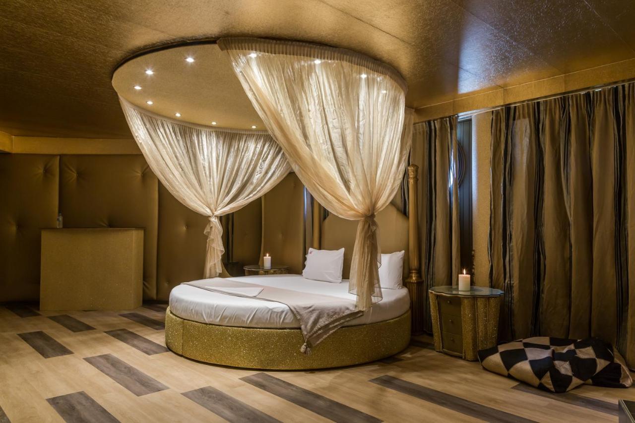 Ruby Rooms Kifisia - Adults Only Афины Экстерьер фото